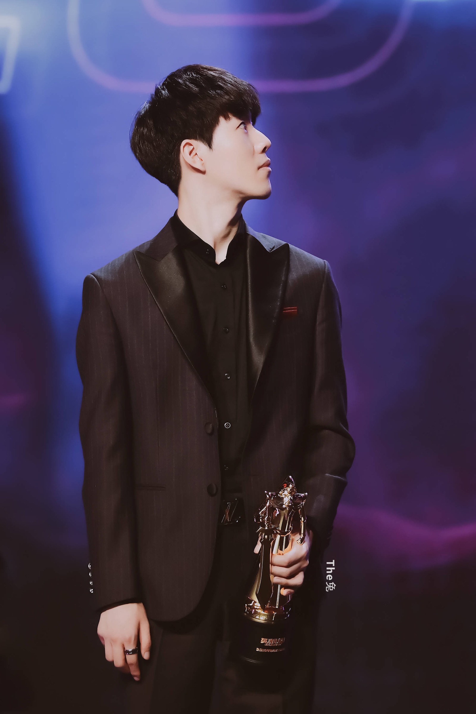 的崛起及其 的崛起及其