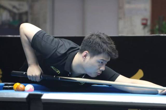 统站桩中锋 统站桩中锋