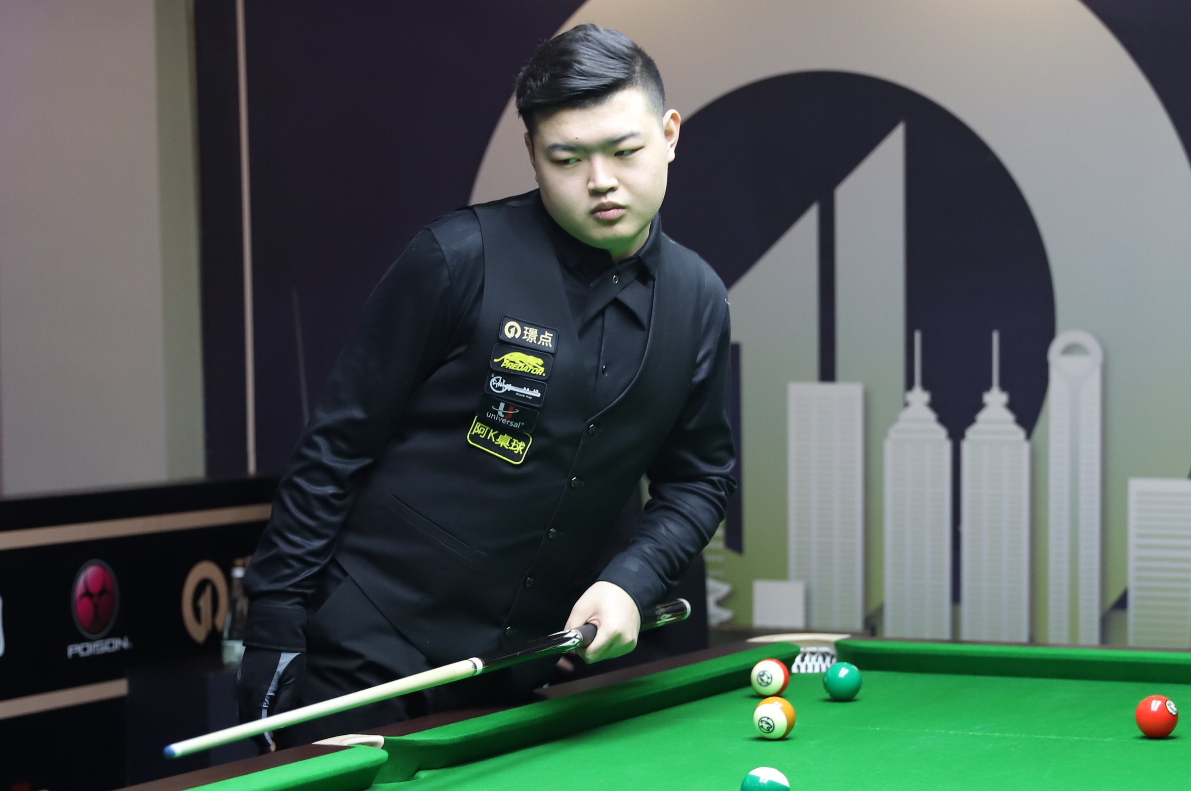 瓦伦西亚并 瓦伦西亚并